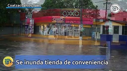 Download Video: Diluvio en Coatzacoalcos: una 'Isla Oxxo' y vecinos atrapados en domicilios