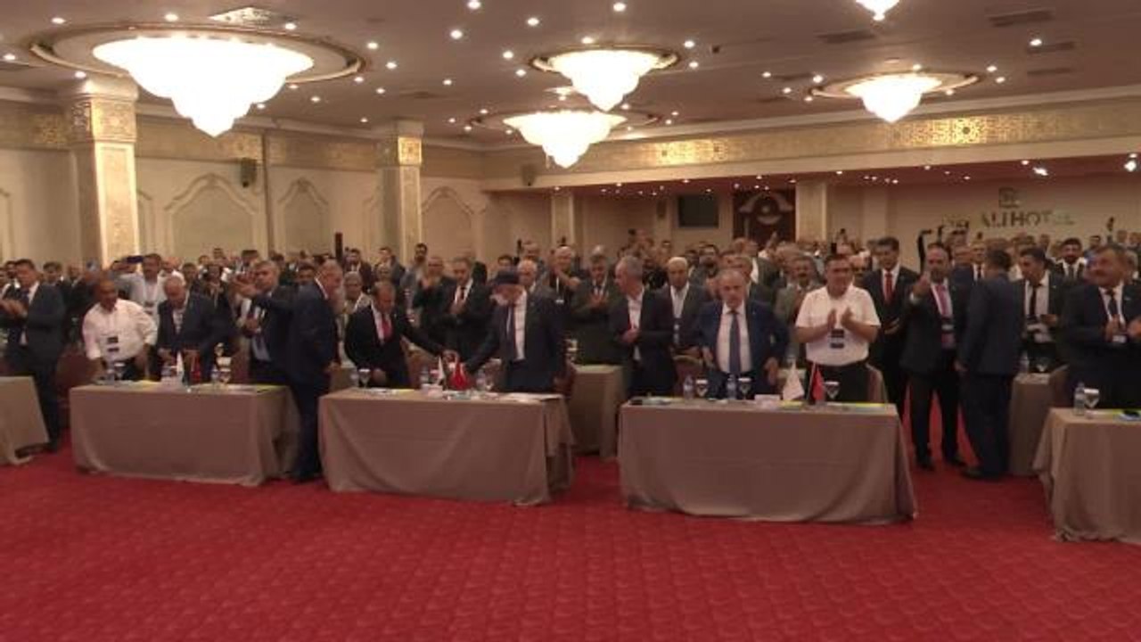 Meral Akşener, Partisinin Doğu ve Güneydoğu Anadolu'daki İl ve İlçe Başkanlarıyla Bir Araya Geldi