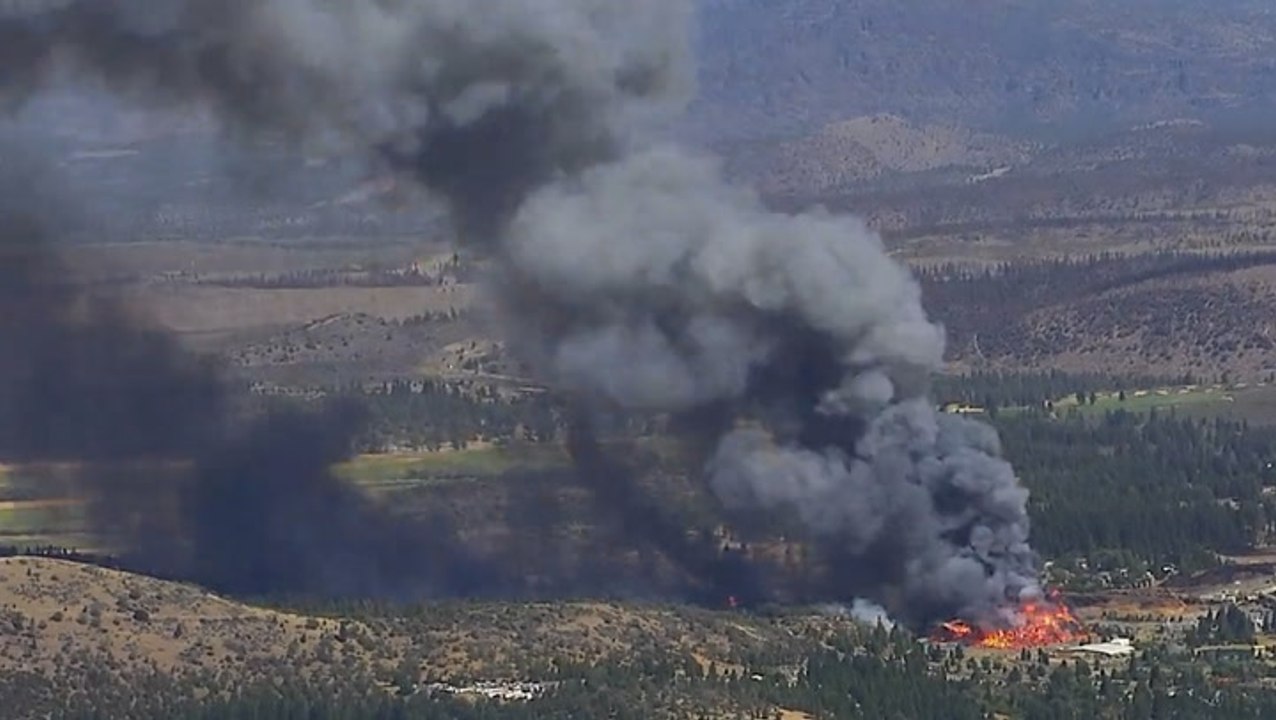 Mill Fire quickly spreads amid scorching heat in California