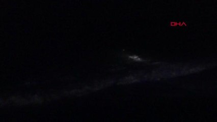 KIBRIS DİYE GAZİPAŞA AÇIKLARINA BIRAKILAN, ŞAMBRELLE YÜZÜP KIYIYA ÇIKAN 15 GÖÇMEN YAKALANDI