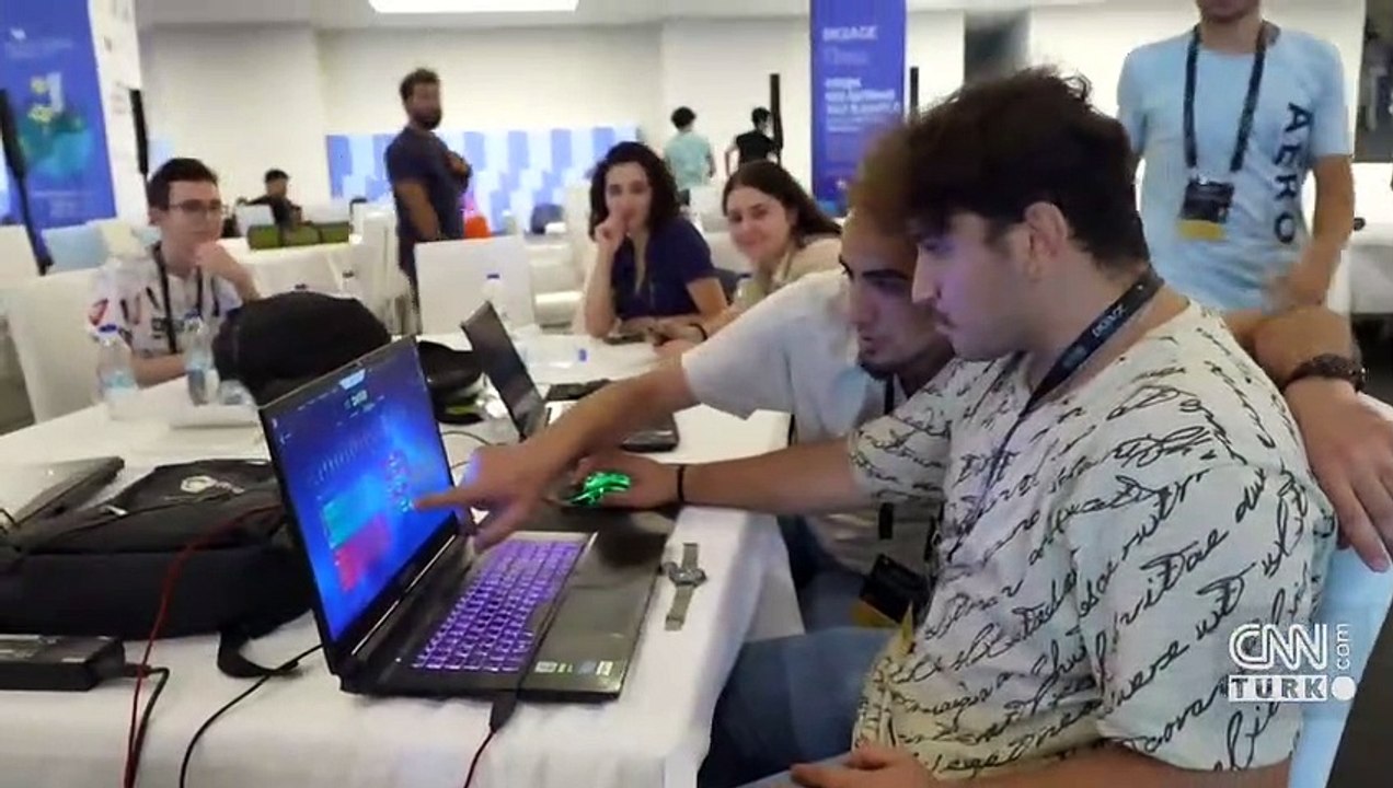 Uluslararası dijital oyun kampı: 51 ülkeden 600 kişi Bilişim Vadisi'nde buluştu