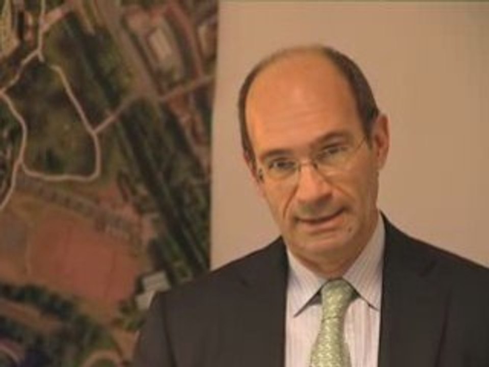 Eric Woerth s'en prend à Martine Aubry