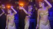 Urfi Javed Bold Yellow Dress में Friend के साथ Funny Dance Video Viral | Boldsky *Entertainment