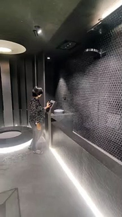 amazing water sawr  bathroom सवार