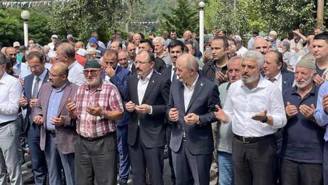 Trabzon gündem haberleri: Ticaret Bakanı Muş'un dayısının cenazesi Trabzon'da defnedildi