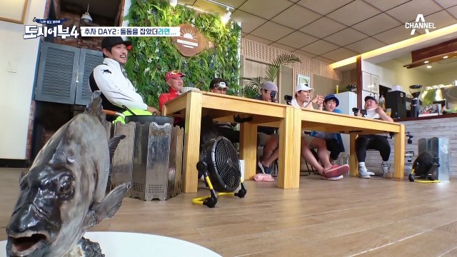 같은 하늘 아래 두 명의 낚시왕은 없다! 이덕화 ↖단독 낚시왕 등극↗