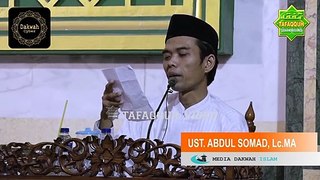 Tanya Jawab Ust Abdul Somad - Hukum Membuat Jarak Dalam Sholat