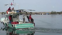 67 kıyı balıkçısına 5 bin litre mazot desteği sağlandı