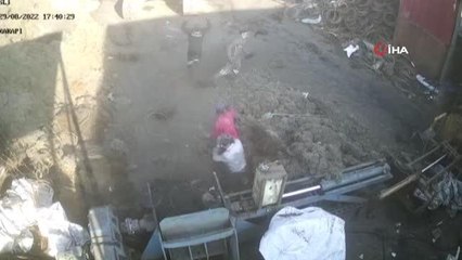 Tel sarma makinesine sıkışıp canından olmuştu... İş kazasının dehşet verici görüntüleri ortaya çıktı