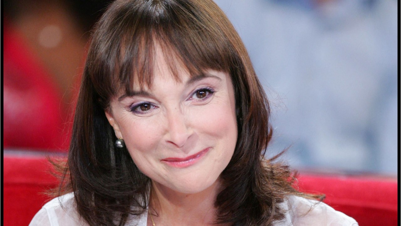 GALA VIDEO - Mort d’Ariane Carletti (Club Dorothée) : qui sont ses deux enfants, Eléonore et Tristan ?