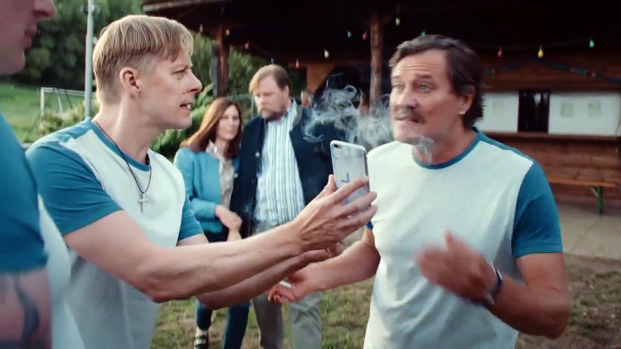 Alles finster Staffel 1 Folge 1 HD Deutsch