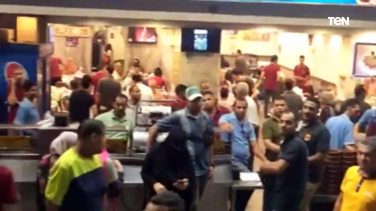 مطاعم شهيرة .. غلق مطاعم مأكولات بإمبابة لافتراش والتعدي على الطريق العام
