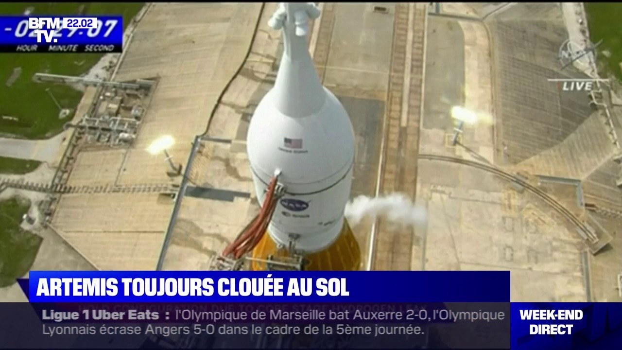 La fusée de la mission Artémis toujours clouée au sol