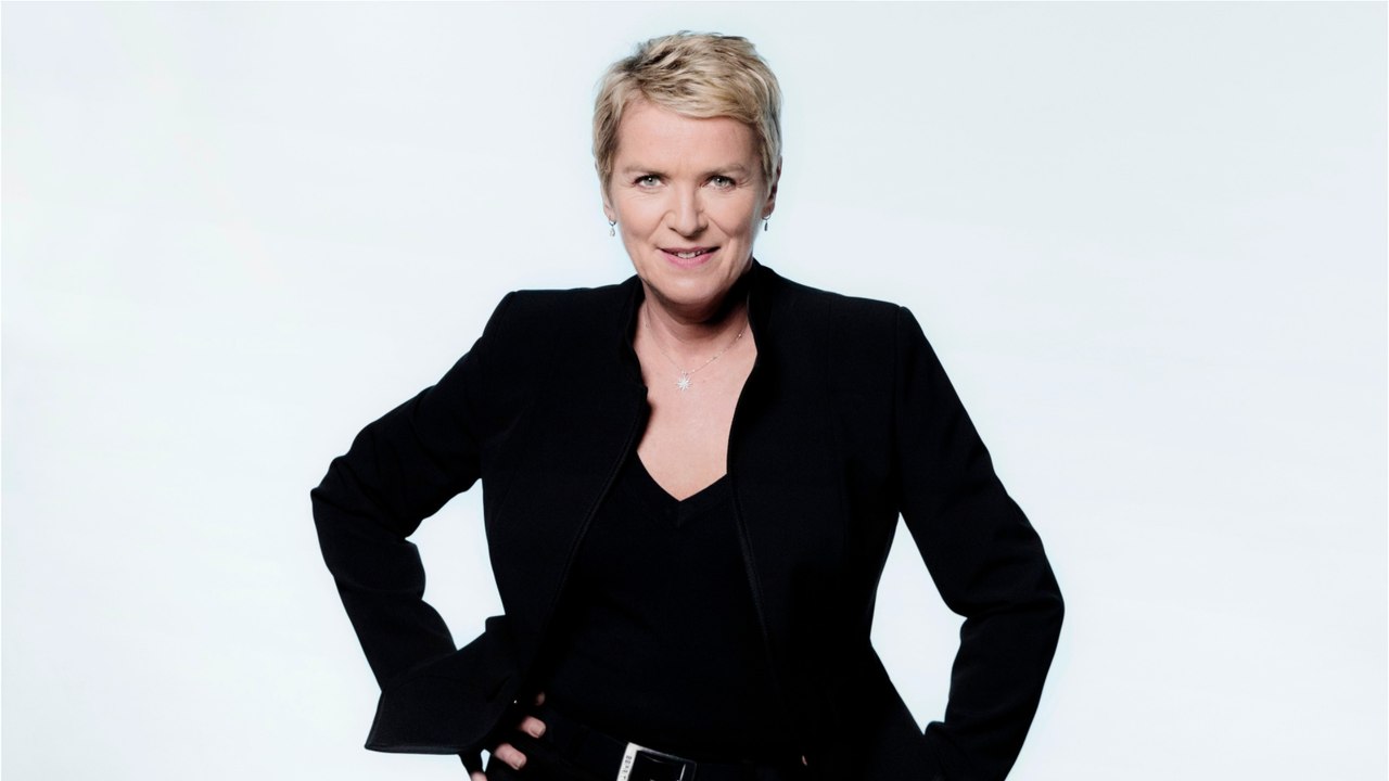 VOICI - Élise Lucet : sa fille de 15 ans prend une décision radicale