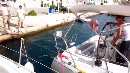Ozzy Man Reviews Boat Fails