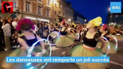 Le défil é des Angevines à-Fougères