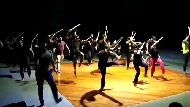 पहले सीखे अभिनय के गुर, फिर दिखाई परफॉर्मेंस