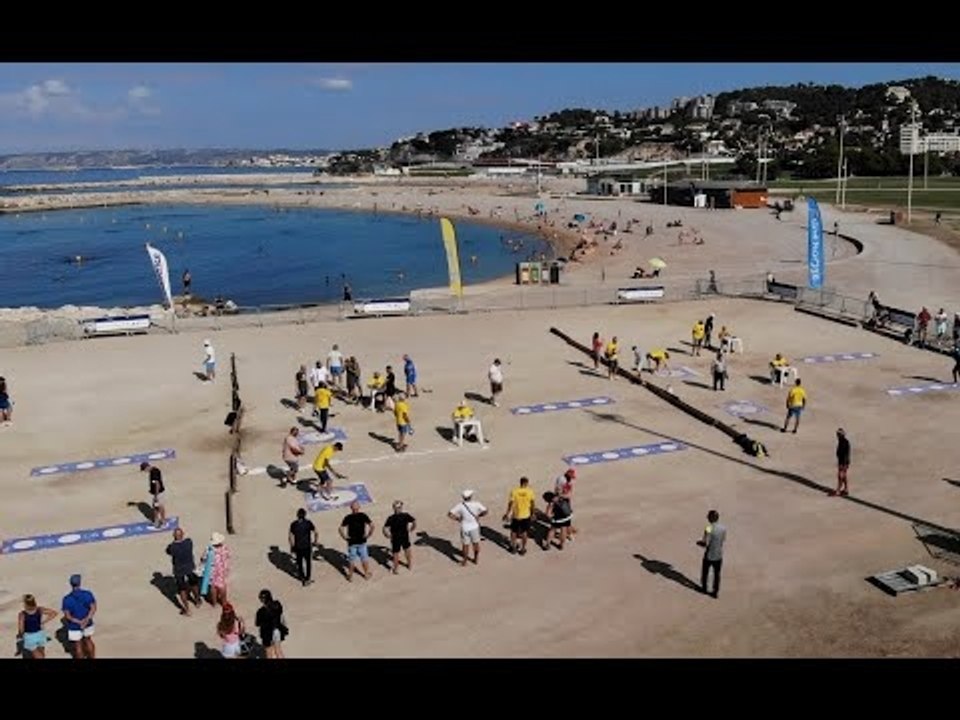 Pétanque : le tir de précision, un tournoi atyp...