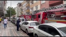 Son dakika haber: Sultangazi'de bir apartmanda çıkan yangında 4 kişi dumandan etkilendi