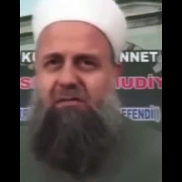 Yobaz hoca kadınların nasıl ve ne zaman dövüleceğini anlattı!