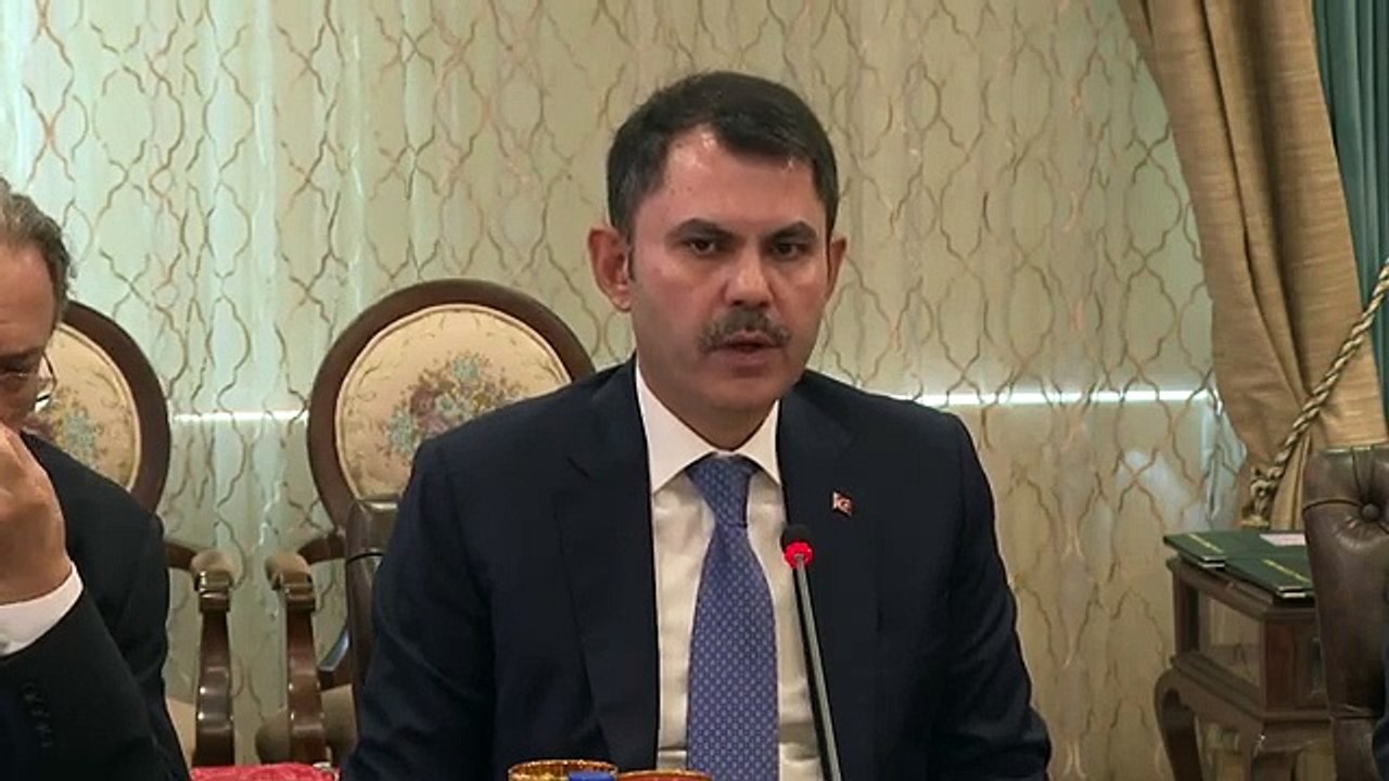 Bakan Kurum: Türk halkı olarak ilk andan itibaren yardımlarımızı gönderme gayreti içerisinde olduk