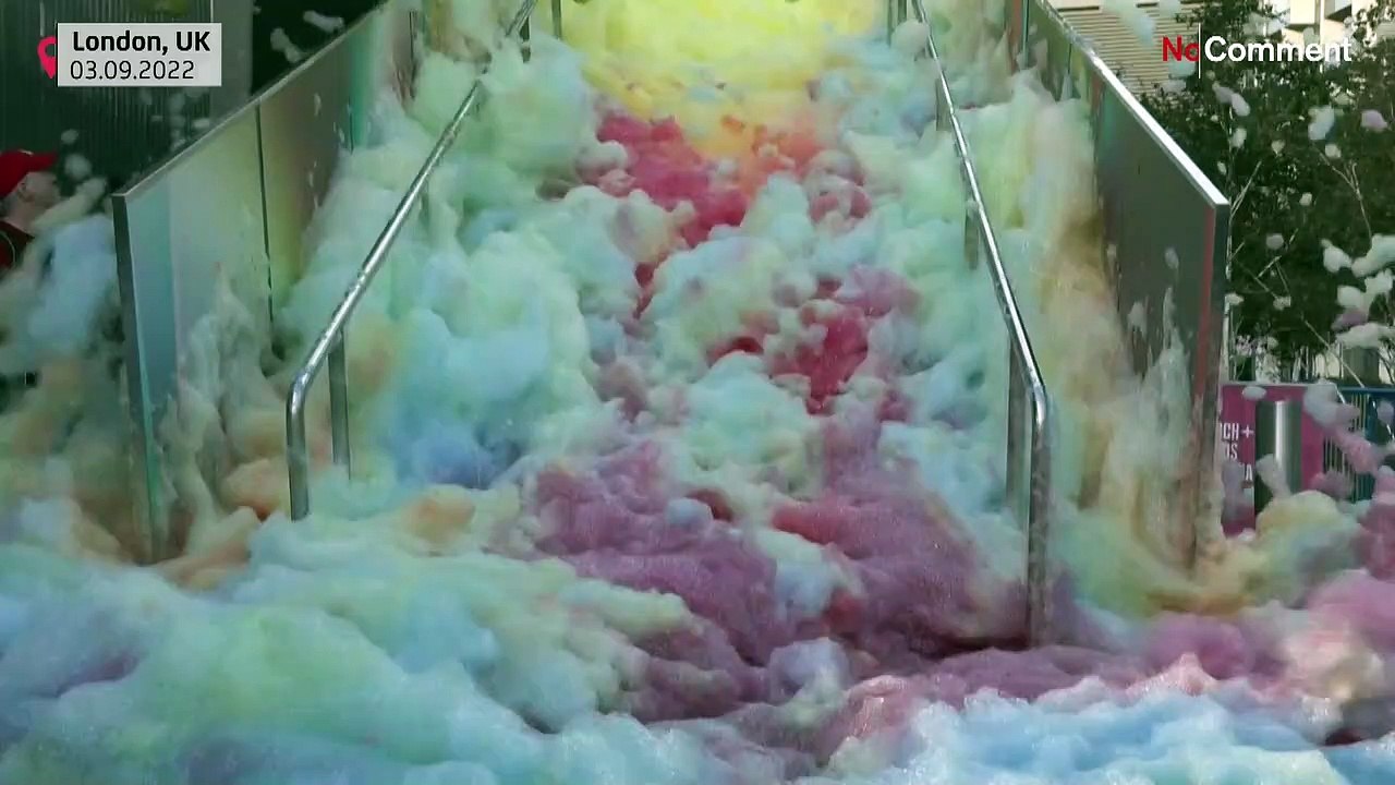 Schäumende Kunst in London