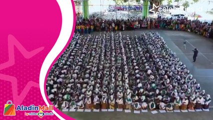 Uniknya Tarian Ratoh Jaroe Asal Aceh Saat Ditampilkan Kolosal oleh Santriwati NWDI Lombok