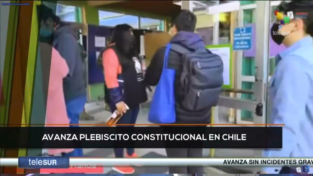 teleSUR Noticias 11:30 04-09: Chilenos concurren a votar para el plebiscito