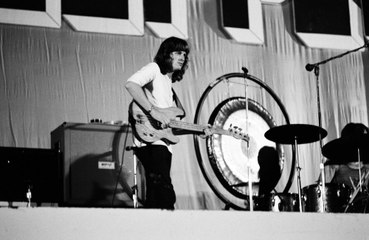 レッド・ツェッペリン、LAフォーラム公演の未公開映像が初公開