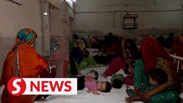 Pakistan's floods displace 100,000 pregnant women
