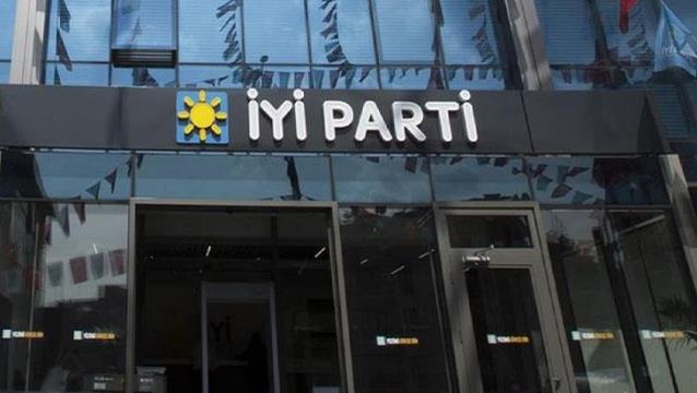 Gürsel Tekin'in HDP'ye bakanlık verilebilir sözleri İYİ Parti cephesinde istifa getirdi