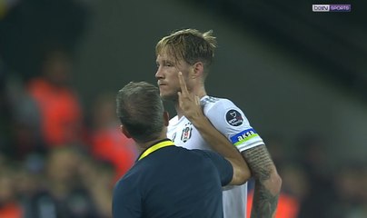 Turquie - Besiktas enchaîne dans une sale ambiance...