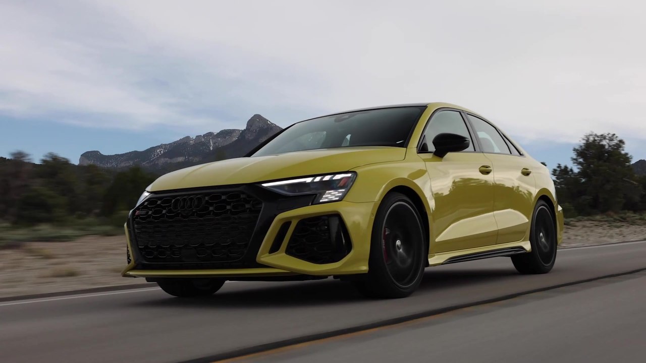 2022 Audi RS 3 in Python Yellow Driving Video - video Dailymotion