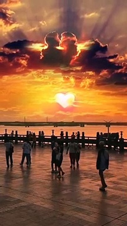 It_s a happy thing to be Aite_ if Aite watches the sunset of love_ then...❤️___sunset _love _sky _explore _vira