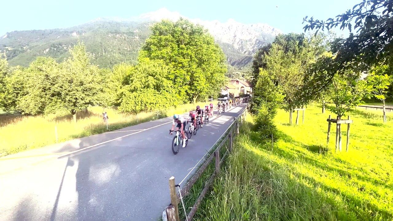 TdS-22 | A Day With: Team Jumbo-Visma Women at the Tour de Suisse 2022