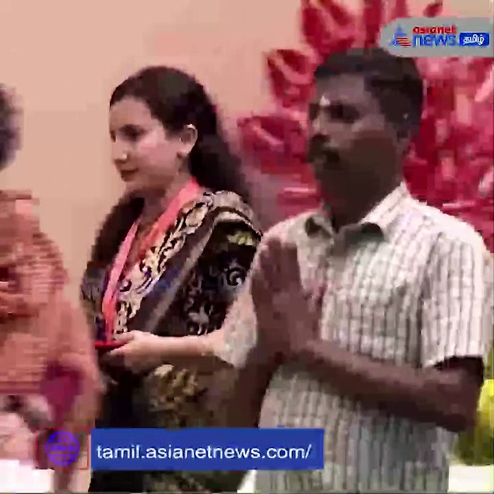 Watch : மாணவன் போல் சீறுடையில் வந்து நல்லாசிரியர் விருது பெற்ற ராமச்சந்திரன்!