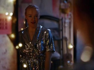 Girl Picture Bande-annonce (EN)