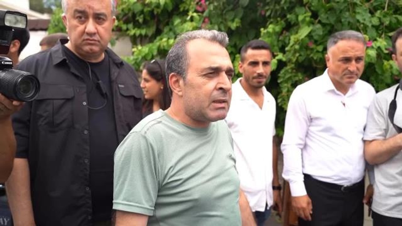 Emekli Yurttaş Babacan'a Dert Yandı: "Kuşadası'nda Kiralar Olmuş 4 Bin 500 Lira. Nasıl Geçineceğiz Biz"