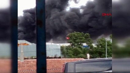 Eyüpsultan'daki fabrikada korkutan yangın