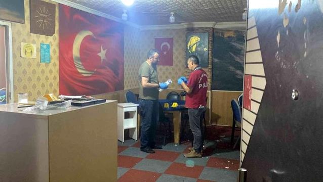 Son dakika haberi | Kıraathanede çıkan silahlı kavgada 2 kardeş yaralandı