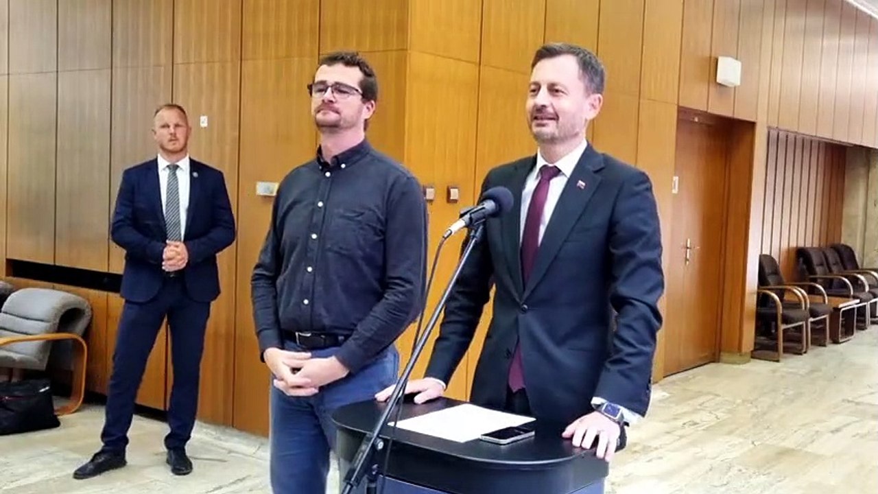 ZÁZNAM: Premiér oznámil vstup do menšinovej vlády