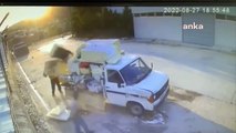 Kamyonlarca çöpü sokağa döküp CHP'li belediyeleri suçladılar