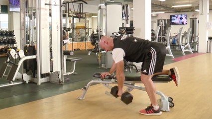 bd-tres-ejercicios-antes-de-nadar-050922