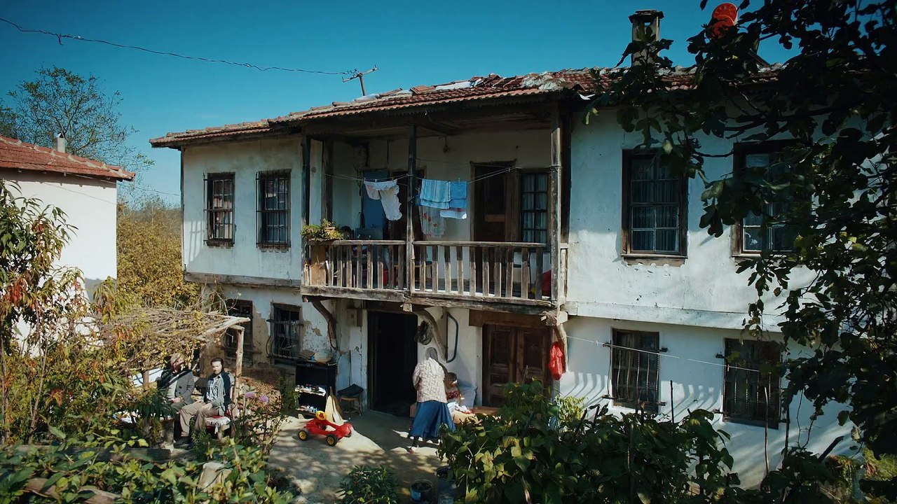 Life of Secrets Hindi Dubbed Season 1 Episode 7 | Turkish Drama (Hayat Sırları)