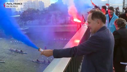 Παρίσι: 1200 κωπηλάτες στα νερά του Σηκουάνα