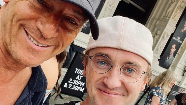 „Malfoys“ unter sich: Tom Felton feiert Reunion mit „Lucius“ Jason Isaacs
