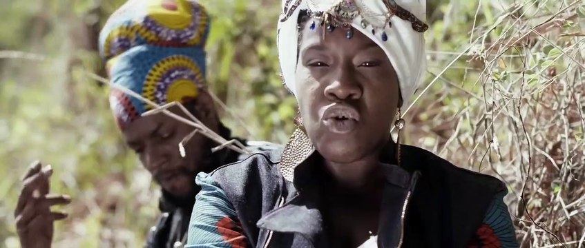 Jah Mason, Queen Omega Dub Akom - Time Is Now