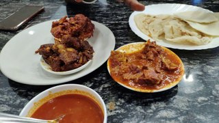 (हिंदी मे) Rajila Hotel of Trivandrum, King of mutton delicacies, Mutton soup, Purattu, Fry, Curry