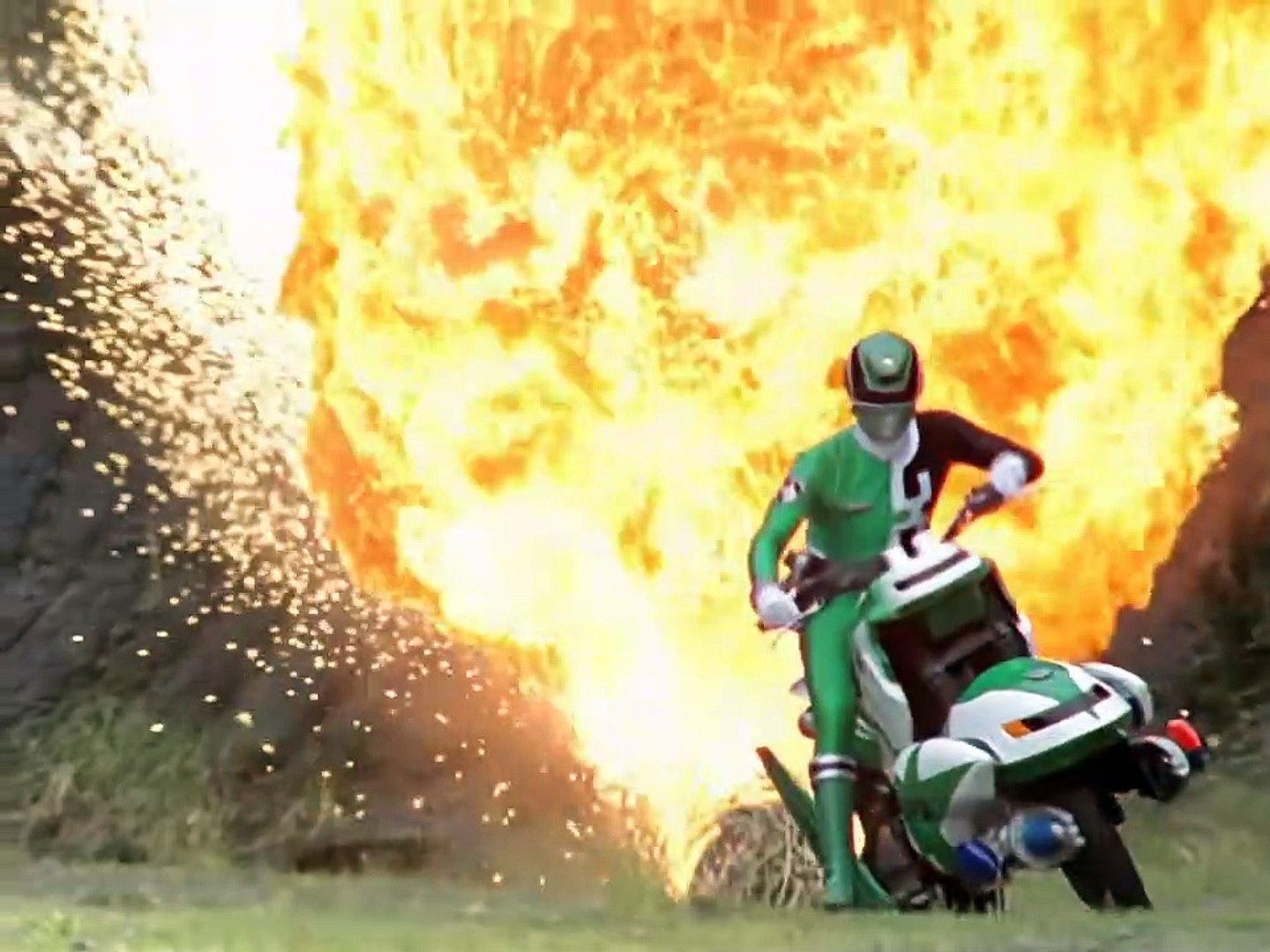 Power Rangers S.P.D. Episode 1 Hindi Dubbed