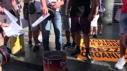 Napoli, protesta contro il carovita